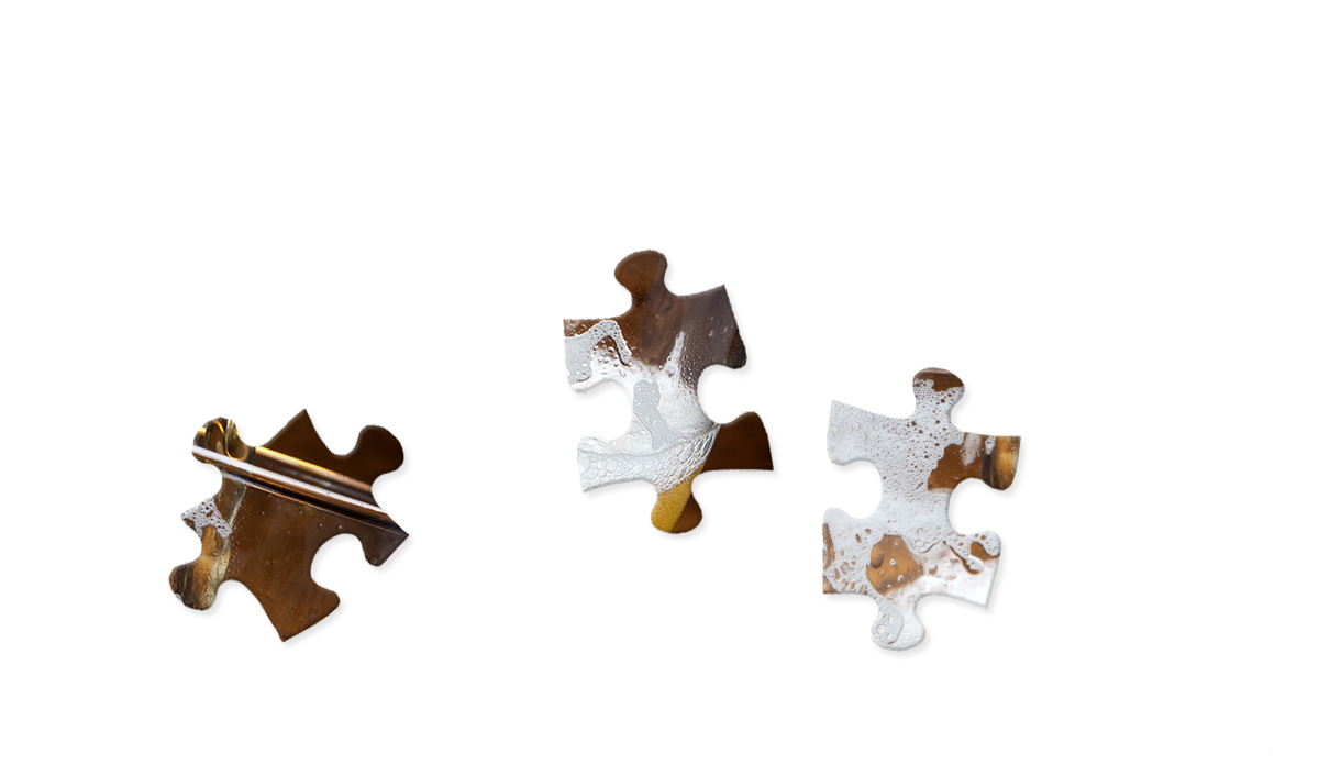 Abschlusscollage DIE HOSTIE Teil 10 Puzzleteile Bierglas